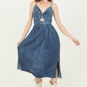 NWT Angie Front Twist Denim Midi Dress Size L.